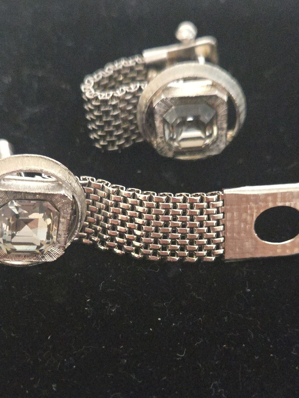 Silver Tone Chain Link Cufflinks w/ Clear Square Glass Stone Accents